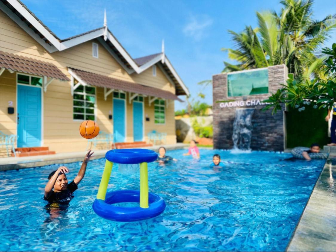 Gading Chalet Kuala Terengganu Kültér fotó